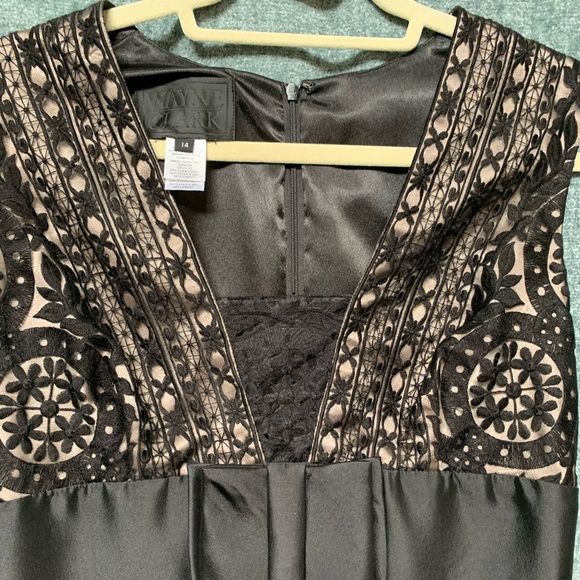 Wayne Clark Dress size 14 - Picture 2 of 3